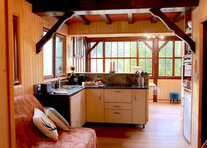 Le Du Chateau - Relaxation & בקתה